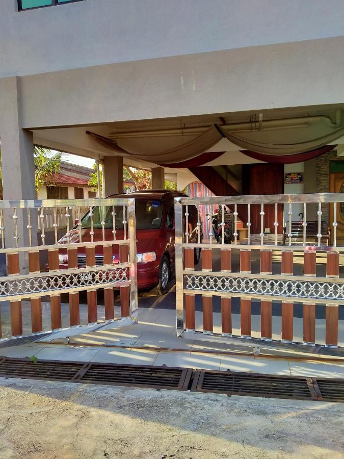 Penginapan Mycj - Roomstay Kuala Terengganu Kültér fotó