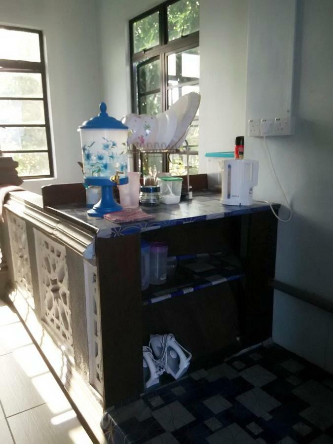 Penginapan Mycj - Roomstay Kuala Terengganu Kültér fotó